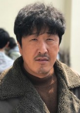 Hyun Bong-shik